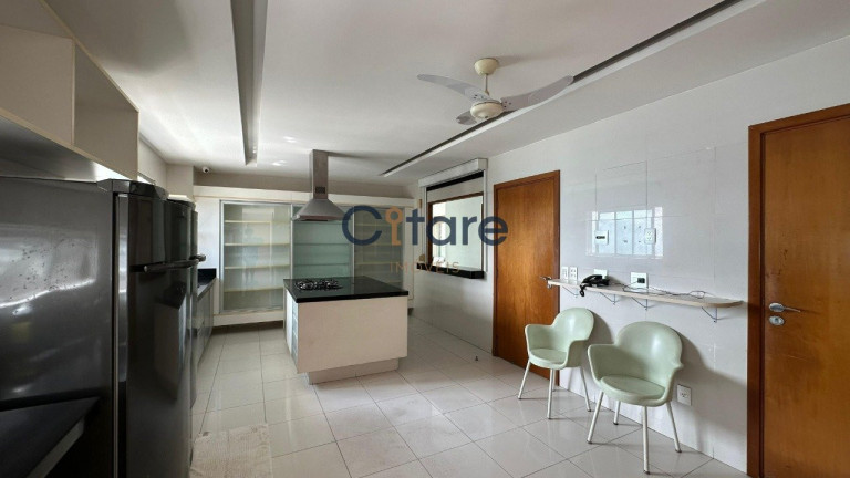 Foto do imóvel Apartamento com 4 Quartos à Venda,  em Mucuripe - Fortaleza