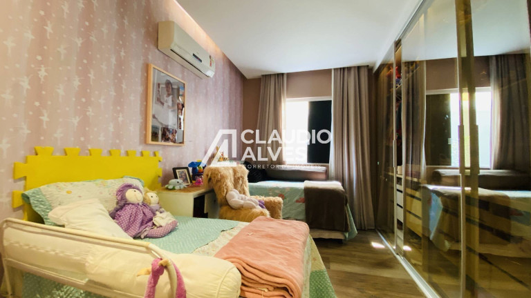 Imagem Casa de Condomínio com 3 Quartos à Venda, 200 m² em Papagaio - Feira De Santana Imagem Casa de Condomínio com 3 Quartos à Venda, 200 m² em Papagaio - Feira De Santana