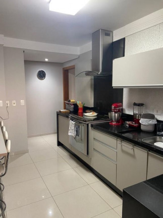 Imagem Apartamento com 3 Quartos à Venda, 240 m² em Vila Santa Catarina - Americana Imagem Apartamento com 3 Quartos à Venda, 240 m² em Vila Santa Catarina - Americana