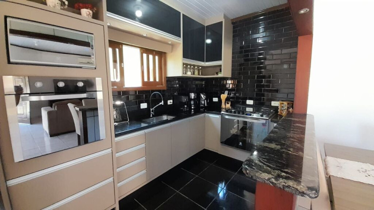 Imagem Casa com 3 Quartos à Venda, 183 m² em Morro Dos Conventos - Araranguá
