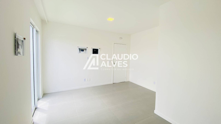 Imagem Casa de Condomínio com 3 Quartos à Venda, 210 m² em Sim - Feira De Santana