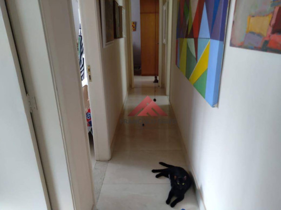 Imagem Apartamento com 3 Quartos à Venda, 130 m² em Icaraí - Niterói Imagem Apartamento com 3 Quartos à Venda, 130 m² em Icaraí - Niterói