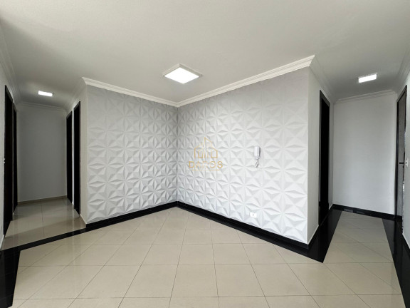 Apartamento com 3 Quartos à Venda, 60 m² em Pinheirinho - Curitiba