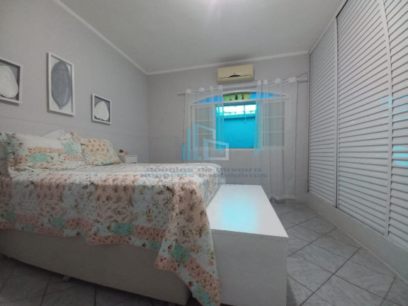 Imagem Casa com 2 Quartos à Venda, 88 m² em Sítio Do Campo - Praia Grande