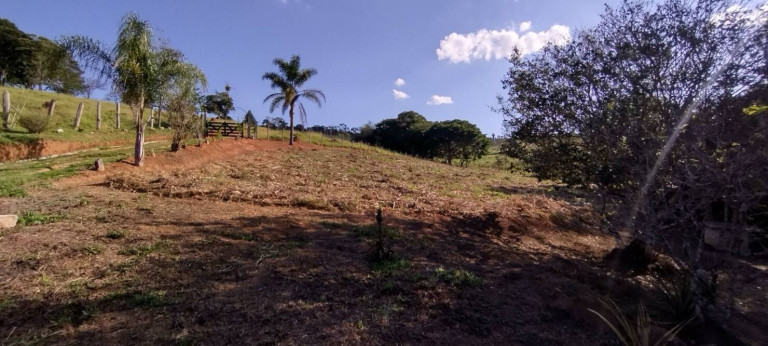 Imagem Chácara com 2 Quartos à Venda, 150 m² em Zona Rural - São Luíz Do Paraitinga Imagem Chácara com 2 Quartos à Venda, 150 m² em Zona Rural - São Luíz Do Paraitinga