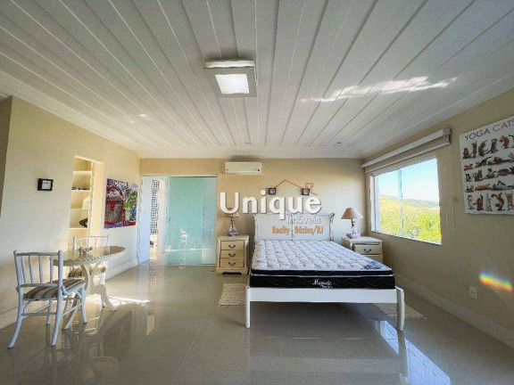 Imagem Casa com 4 Quartos à Venda, 200 m² em Ferradurinha - Armação Dos Búzios