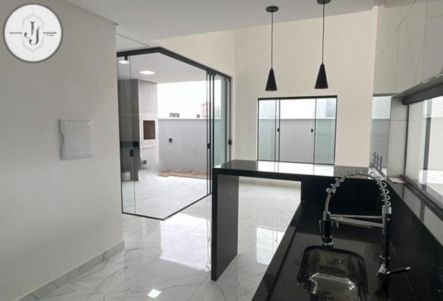 Imagem Casa com 3 Quartos para Alugar ou Temporada, 124 m² em Cajupiranga - Parnamirim