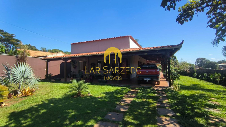 Casa com 4 Quartos à Venda, 1.300 m² em Chácara Maria Antonieta - Mário Campos