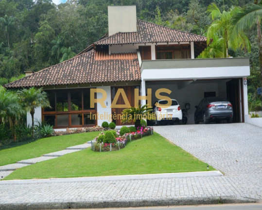 Imagem Casa de Condomínio com 4 Quartos à Venda, 460 m² em Saguaçu - Joinville Imagem Casa de Condomínio com 4 Quartos à Venda, 460 m² em Saguaçu - Joinville