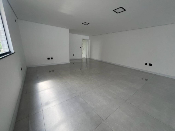 Imagem Casa com 3 Quartos à Venda, 280 m² em Embaré - Santos Imagem Casa com 3 Quartos à Venda, 280 m² em Embaré - Santos