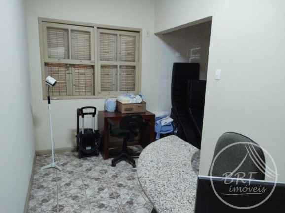 Imagem Casa com 6 Quartos à Venda, 116 m² em Balneário - Florianópolis