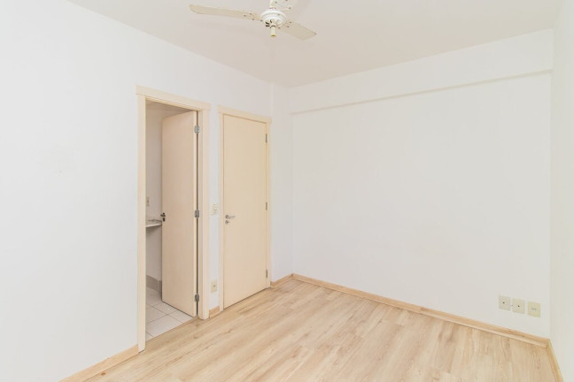 Imagem Apartamento com 2 Quartos à Venda, 67 m² em Partenon - Porto Alegre