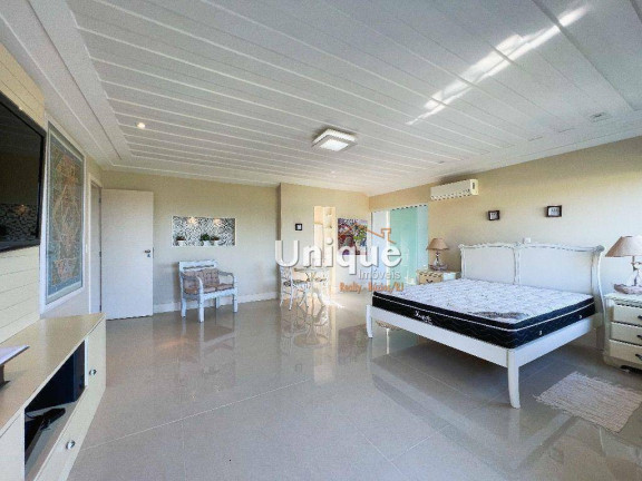Imagem Casa com 4 Quartos à Venda, 200 m² em Ferradurinha - Armação Dos Búzios