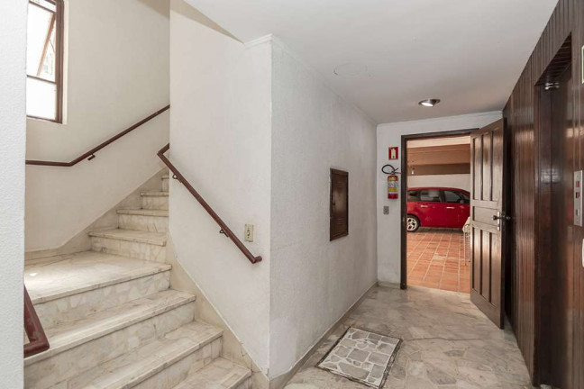 Imagem Imóvel com 2 Quartos à Venda, em Petrópolis - Porto Alegre Imagem Imóvel com 2 Quartos à Venda, em Petrópolis - Porto Alegre