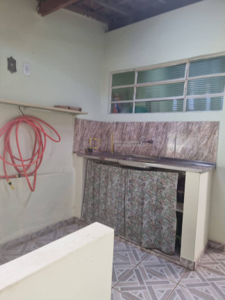 Imagem Casa com 4 Quartos à Venda, 300 m² em Parque Santa Inês - Botucatu