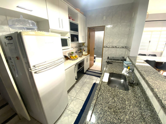 Imagem Casa com 2 Quartos à Venda, 260 m² em Jardim Paulista - Atibaia