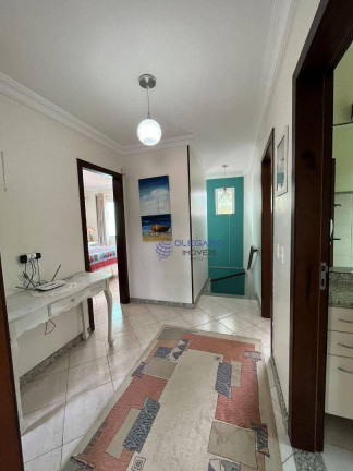 Imagem Sobrado com 6 Quartos à Venda, 243 m² em Centro - Penha Imagem Sobrado com 6 Quartos à Venda, 243 m² em Centro - Penha