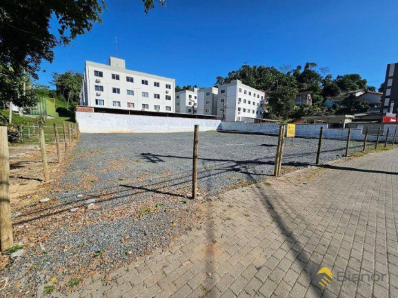 Imagem Terreno à Venda, 861 m² em Escola Agrícola - Blumenau Imagem Terreno à Venda, 861 m² em Escola Agrícola - Blumenau