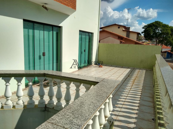 Imagem Casa com 3 Quartos à Venda, 372 m² em Jardim São Vicente - Jundiaí