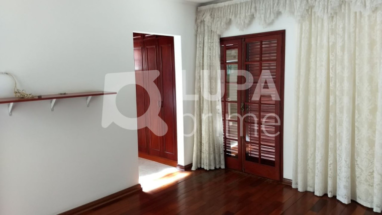 Imagem Casa com 4 Quartos à Venda, 300 m² em Vila Medeiros - São Paulo Imagem Casa com 4 Quartos à Venda, 300 m² em Vila Medeiros - São Paulo