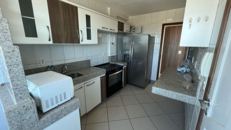 Imagem Apartamento com 4 Quartos à Venda, 120 m² em Ipiranga - Guarapari