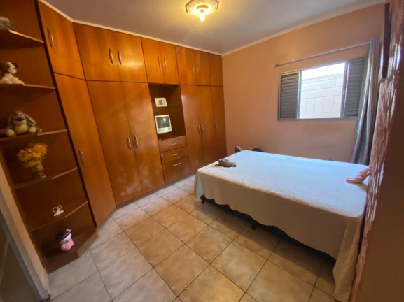 Imagem Casa com 4 Quartos à Venda, 140 m² em Jardim Gurilândia - Taubaté