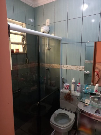 Imagem Casa com 2 Quartos à Venda, 200 m² em Cosmos - Rio De Janeiro Imagem Casa com 2 Quartos à Venda, 200 m² em Cosmos - Rio De Janeiro