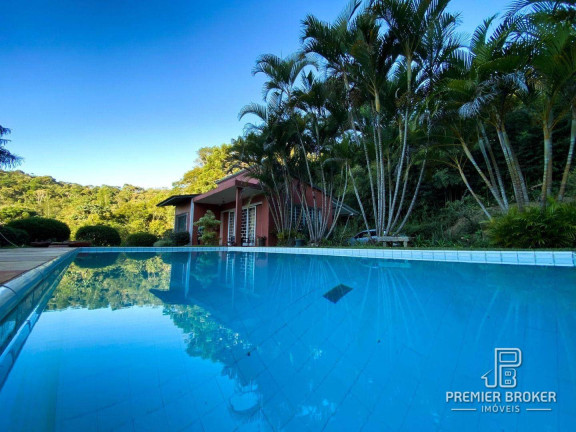 Imagem Casa com 4 Quartos à Venda, 133 m² em Golfe - Teresópolis