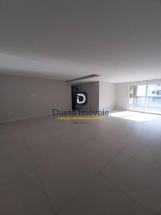 Imagem Apartamento com 3 Quartos à Venda, 221 m² em Nossa Senhora De Lourdes - Santa Maria Imagem Apartamento com 3 Quartos à Venda, 221 m² em Nossa Senhora De Lourdes - Santa Maria