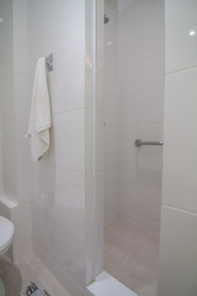 Imagem Imóvel com 2 Quartos à Venda, 71 m² em Copacabana - Rio De Janeiro Imagem Imóvel com 2 Quartos à Venda, 71 m² em Copacabana - Rio De Janeiro