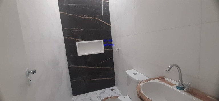 Imagem Casa com 2 Quartos à Venda, 42 m² em Tatuquara - Curitiba Imagem Casa com 2 Quartos à Venda, 42 m² em Tatuquara - Curitiba