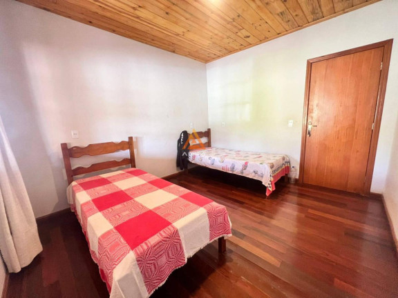 Imagem Chácara com 4 Quartos à Venda, 1 m² em Correia De Almeida - Barbacena