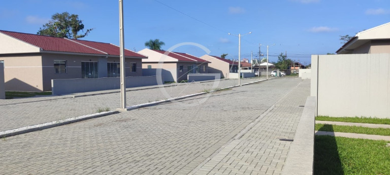 Imagem Casa de Condomínio com 2 Quartos à Venda, 61 m² em Inajá - Matinhos