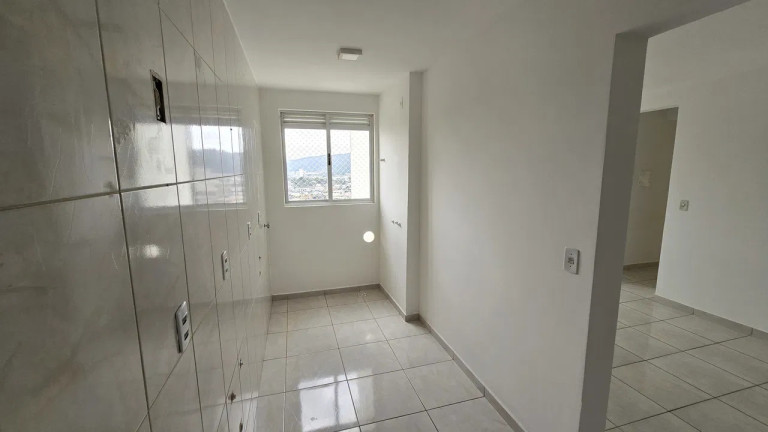Imagem Apartamento com 3 Quartos à Venda, 76 m² em Cedros - Camboriú