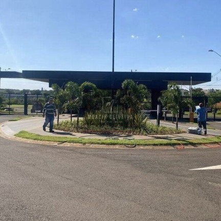 Imagem Terreno à Venda, 750 m² em Royal Park Prime - Ourinhos Imagem Terreno à Venda, 750 m² em Royal Park Prime - Ourinhos