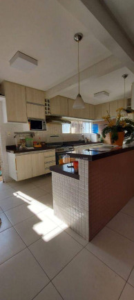 Imagem Casa com 3 Quartos à Venda, 127 m² em Gurupi - Teresina