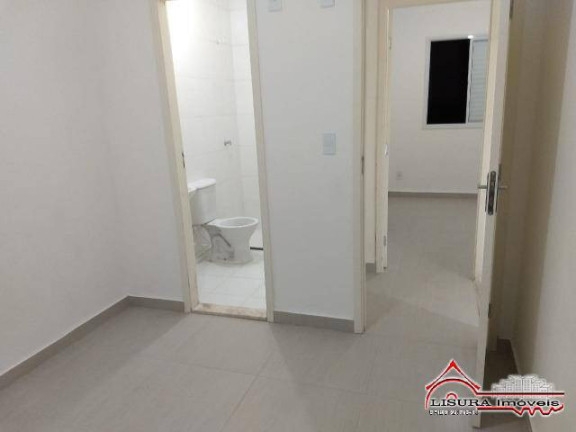 Imagem Casa de Condomínio com 2 Quartos à Venda, 56 m² em Jardim Colônia - Jacareí