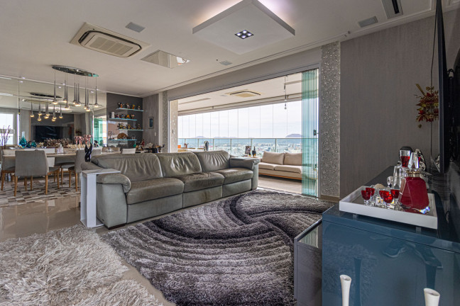 Imagem Apartamento com 4 Quartos à Venda, 277 m² em Embaré - Santos