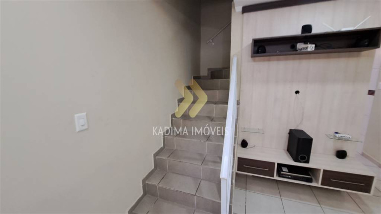 Imagem Sobrado com 2 Quartos à Venda, 80 m² em Caiçara - Praia Grande