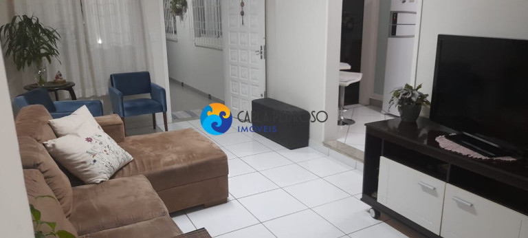 Imagem Casa com 3 Quartos à Venda, 172 m² em Centro - Criciúma