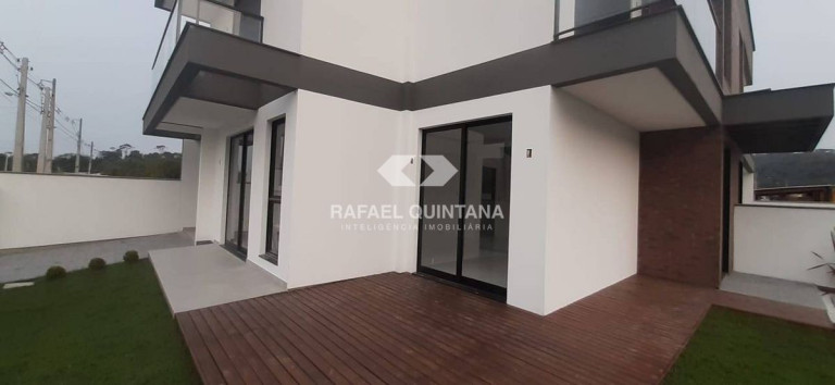 Imagem Casa com 3 Quartos à Venda, 138 m² em Forquilhas - São José
