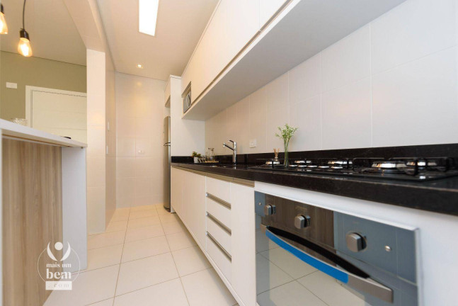 Imagem Apartamento com 3 Quartos à Venda, 77 m² em Mercês - Curitiba