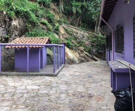 Imagem Casa com 6 Quartos para Alugar, 551 m² em Marapé - Santos Imagem Casa com 6 Quartos para Alugar, 551 m² em Marapé - Santos