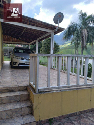 Imagem Chácara com 3 Quartos à Venda, 230 m² em Piquete - Piquete Imagem Chácara com 3 Quartos à Venda, 230 m² em Piquete - Piquete