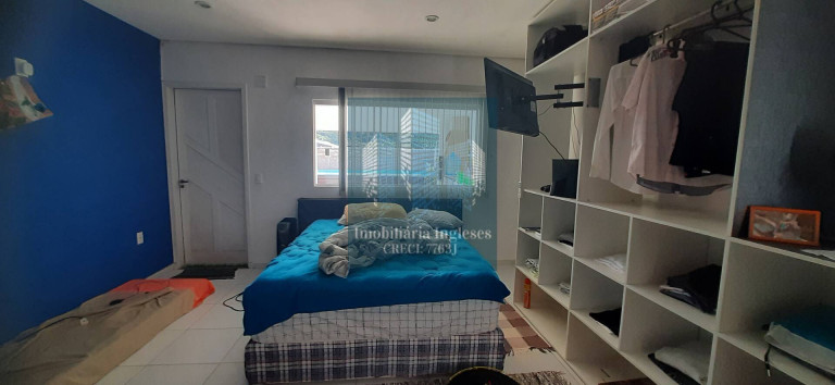 Imagem Casa com 3 Quartos à Venda, 158 m² em São João Do Rio Vermelho - Florianópolis Imagem Casa com 3 Quartos à Venda, 158 m² em São João Do Rio Vermelho - Florianópolis