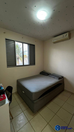 Imagem Casa de Condomínio com 5 Quartos à Venda, 422 m² em Jardins Madri - Goiânia