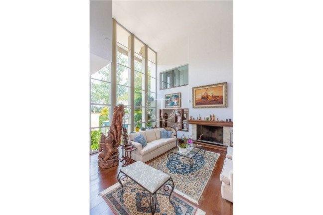 Imagem Casa com 4 Quartos à Venda, 384 m² em Jardim Marajoara - São Paulo Imagem Casa com 4 Quartos à Venda, 384 m² em Jardim Marajoara - São Paulo