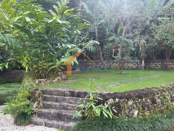 Casa de Condomínio com 7 Quartos à Venda, 1.200 m² em Ressaca - Ubatuba