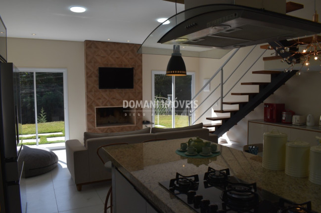 Imagem Casa com 4 Quartos à Venda, 175 m² em Região De Capivari - Campos Do Jordão Imagem Casa com 4 Quartos à Venda, 175 m² em Região De Capivari - Campos Do Jordão
