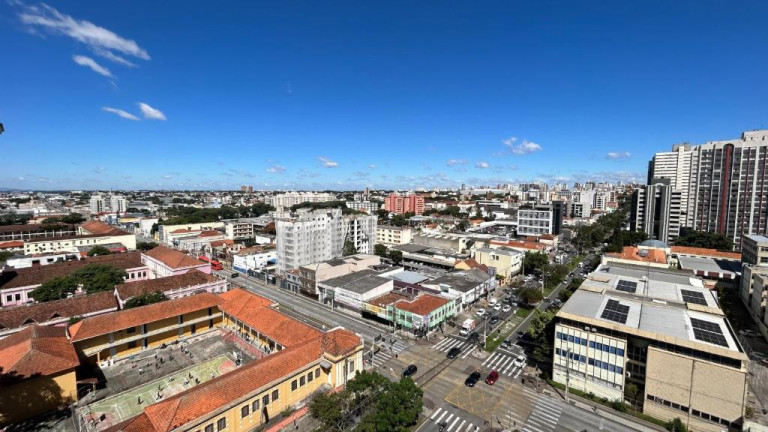 Imagem Apartamento com 1 Quarto à Venda, 22 m² em Centro - Curitiba